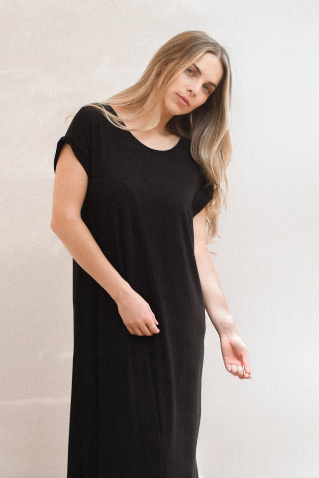 Vestido Largo Básico Negro