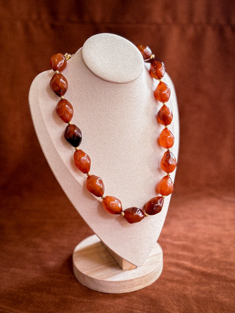 COLLAR PIEDRAS CAFÉ