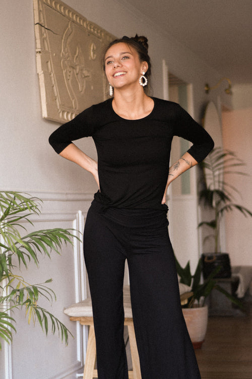 Polera Nudo manga tres cuartos Negra