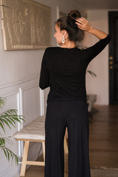 Polera Nudo manga tres cuartos Negra