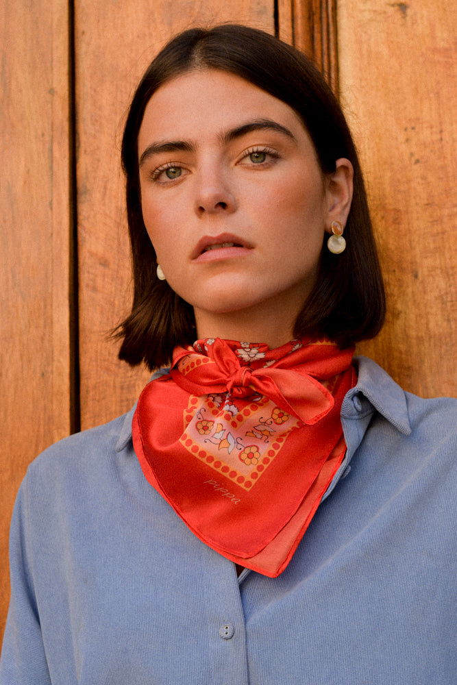 Pañuelo Flores Rojo