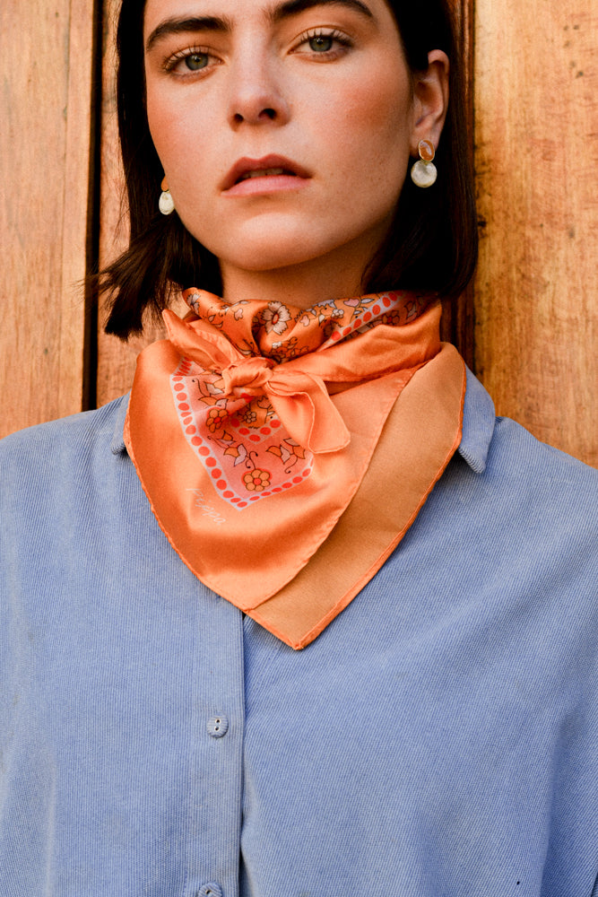 Pañuelo Flores Mostaza