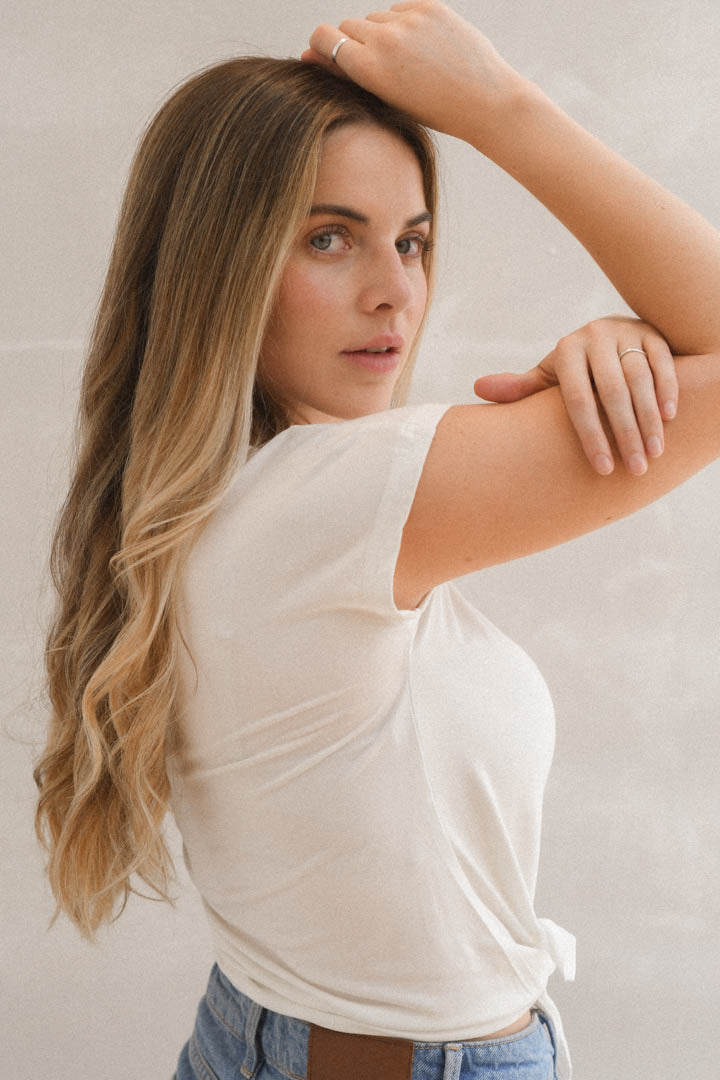 Polera Nudo manga corta blanca