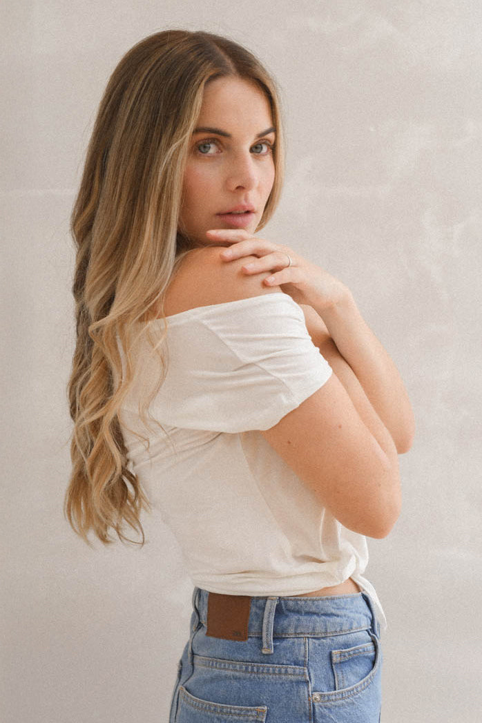 Polera Nudo manga corta blanca