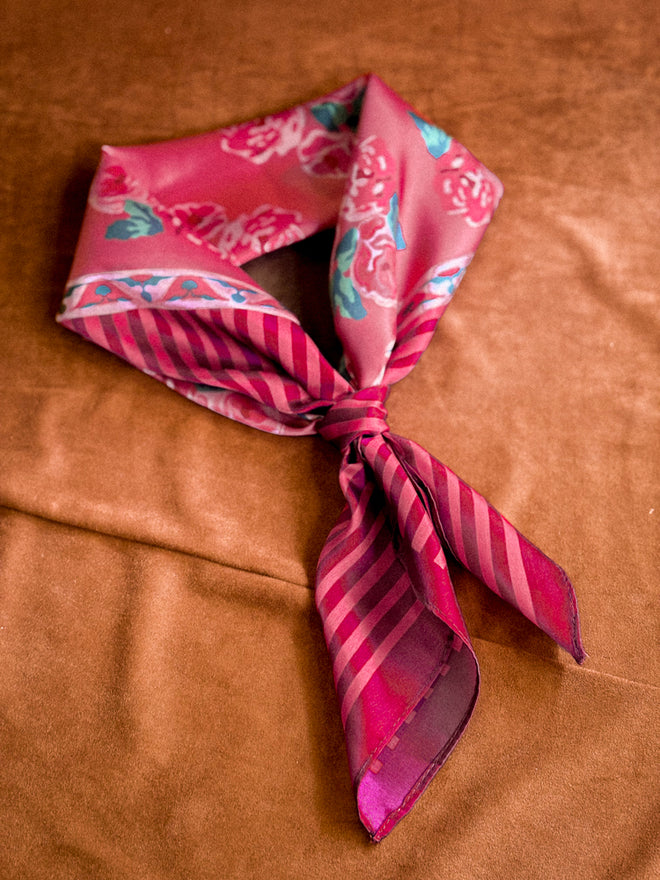 Pañuelo Rayas Magenta